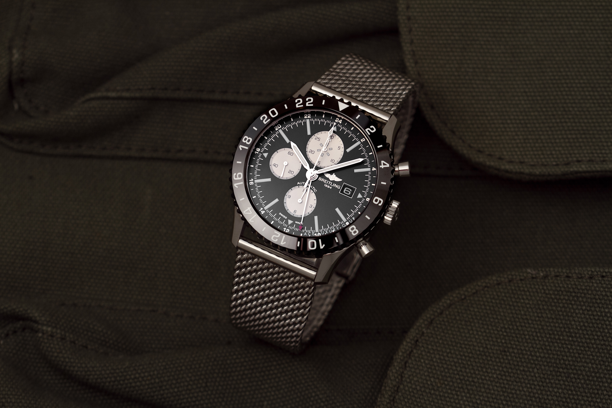 breitling-chronoliner-2
