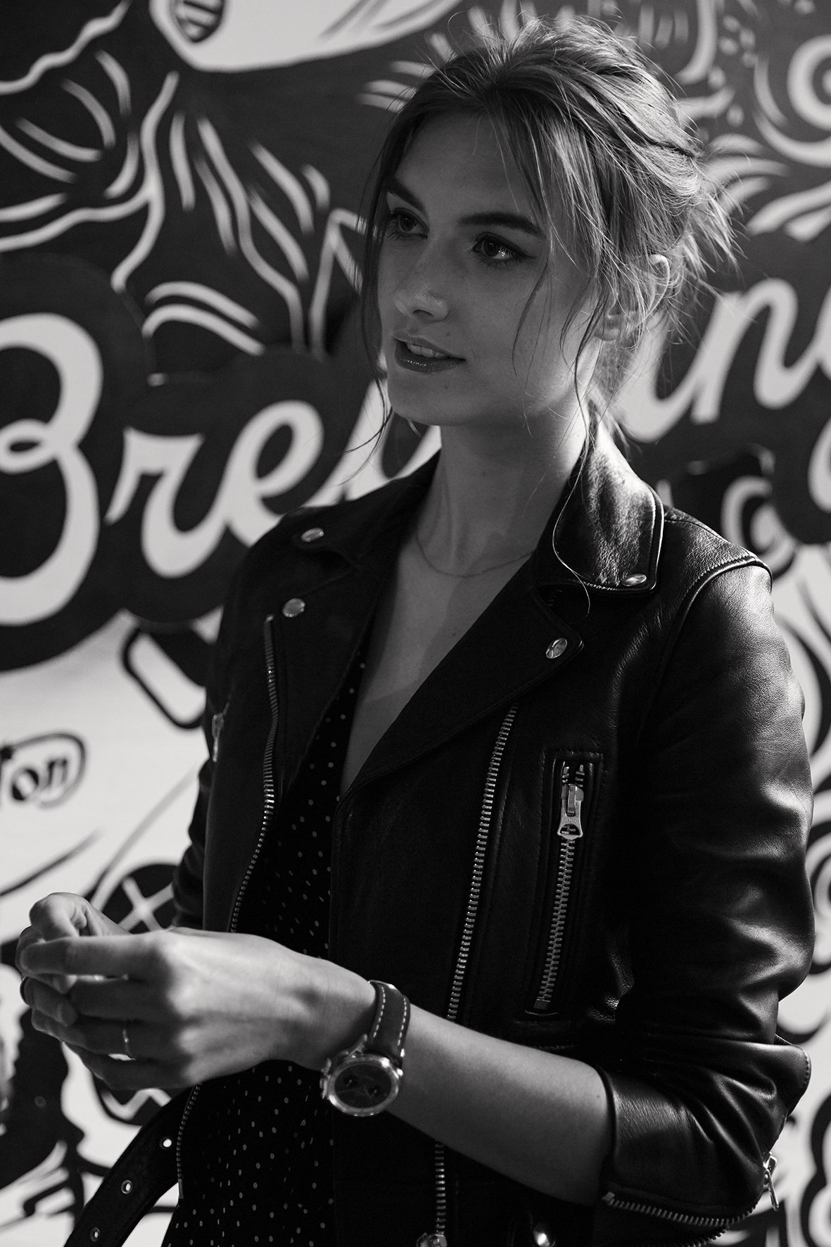Ronja Furrer wears the brown leather strap fake Breitling Premier RB0118A31B1X1 watch.